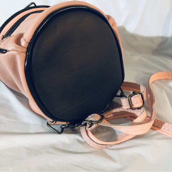 Italian Leather Backpack - Picture 4 of 12